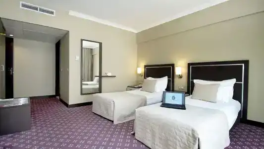 Kaya Prestige - 3