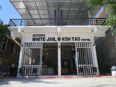 White Jail at Koh Tao - 62