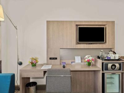 Novotel World Trade Centre Dubai - 35