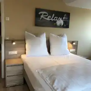 Select Suites & Aparts - 68