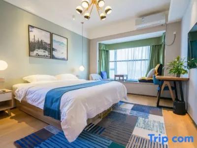 Xinyang City Celebrity - 133