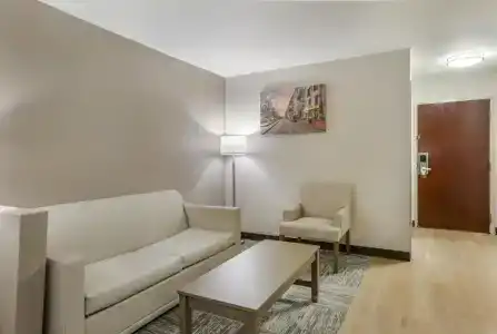Red Roof Inn Plus+ & Suites Savannah – i-95 - 53
