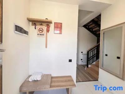Motives Inn - 139