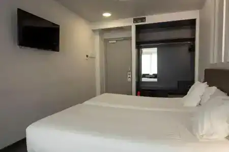 Lux Santiago - 56
