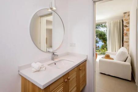 Villa Kale Suites with heated pool in winter - 64