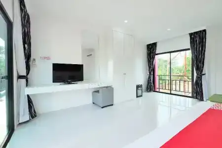 Oyo 638 Tina Boutique Resort - 6