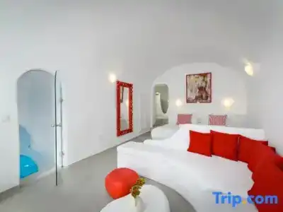 Trieris Villa & Suites - 69