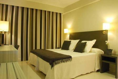 Los Robles - 6