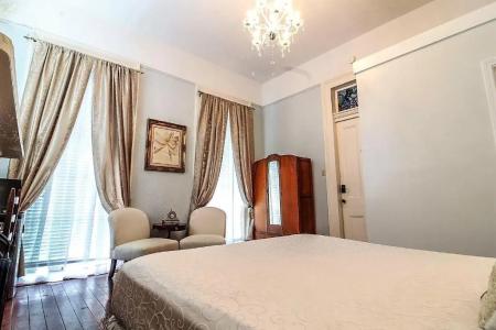 The Mansion on Royal - 109