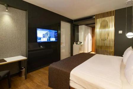 The Craton Sisli - 84