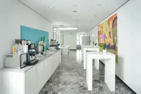 Airport & Seminarhotel - 11