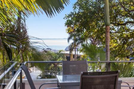 Noosa International - 34