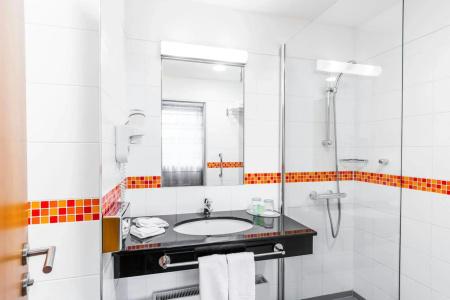 Courtyard by Marriott Pilsen - 9