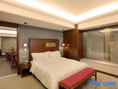 Lujia International - 145