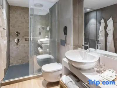 Catalonia Giralda - 87