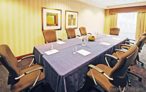 Monte Carlo Inn - 18