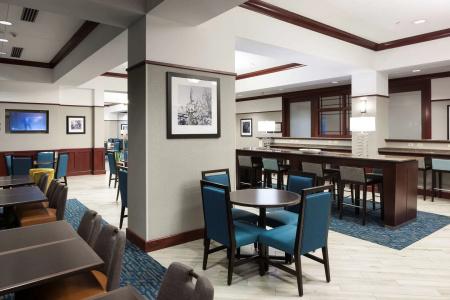 Hampton Inn & Suites-Bricktown - 26