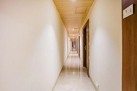 Embassy Suites - 4