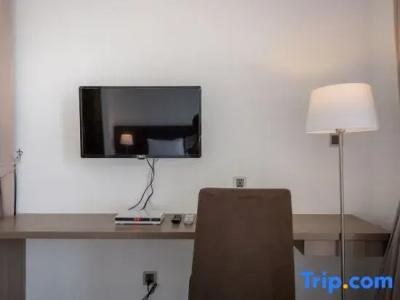 Mansion 51 & Apartment - 110