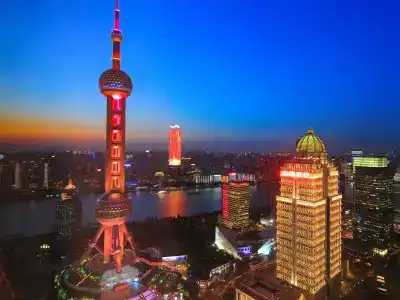 The Ritz-Carlton Shanghai, Pudong - 9