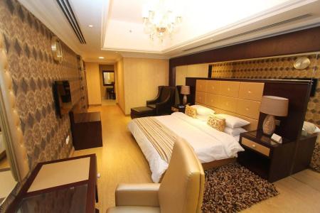 Ivory Grand - 28