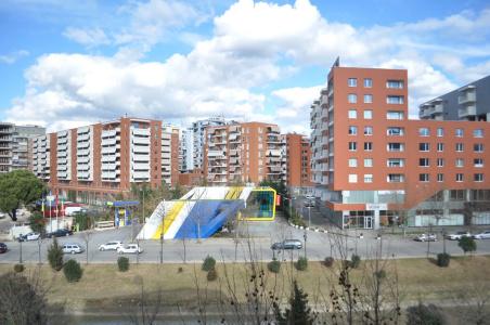 Oda Tirana - 15