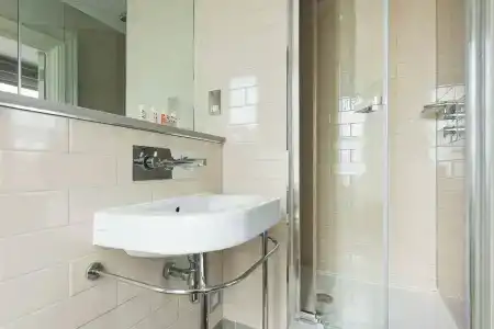 The Wellington - 12