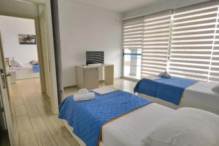 Oceanic Overview Suites - 108