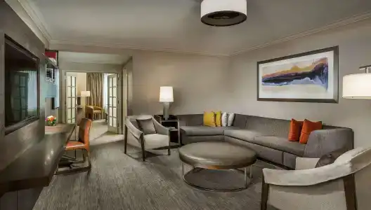 Hyatt Centric Chicago Magnificent Mile - 3