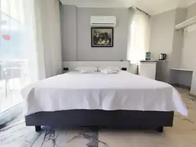 Sav-ir Suit Otel - 11