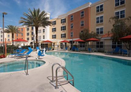 Comfort Suites - 14