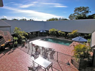 Byron Central - 12
