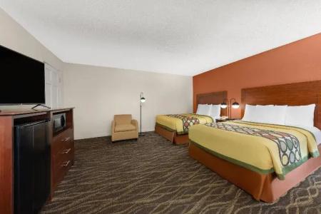 Super 8 by Wyndham New Orleans - 36