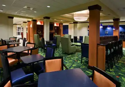 Comfort Inn University - 18
