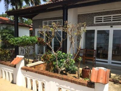 Bamboo Cottages - 30