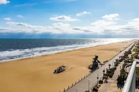 Hampton Inn Virginia Beach Oceanfront North - 22