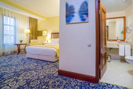 Ramada by Wyndham Almaty - 31