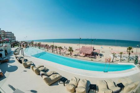 Ons Oceanfront - 17