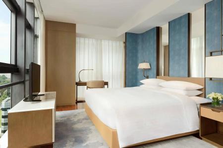 Courtyard by Marriott Shenzhen Bay - 4