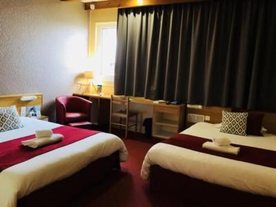 Logis Hôtel Atrium Epinal - 1