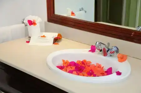 Casuarina Resort and Spa - 8