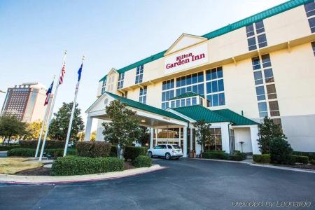 Hilton Garden Inn Dallas/Market Center - 0