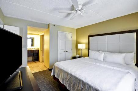 Homewood Suites by Hilton - 42