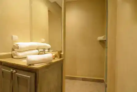 Riad Ayni - 6