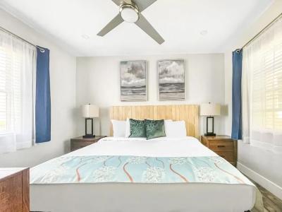 Hollywood Beachs - 114