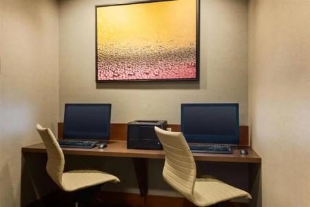 Hyatt Place Orlando Airport - 5