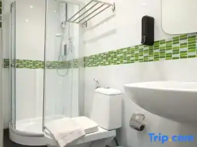 Resort v - Mrt Huai Khwang - 69