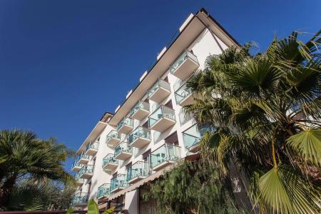 Ariston & Apartments - 0