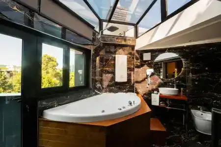 La Suite Boutique - 251