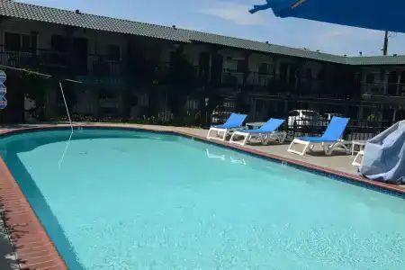 Welcome Inn - 16